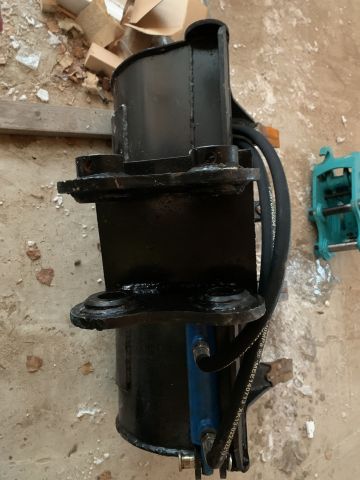 809362-17 Crawler excavator mini excavator Infront YFE18