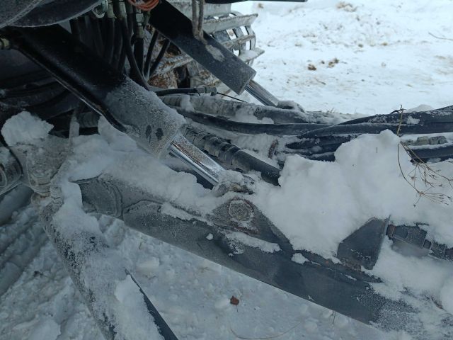 825955-26 Piste machine Prinoth Everest EPS -2003