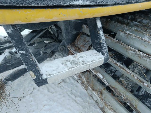 825955-32 Piste machine Prinoth Everest EPS -2003