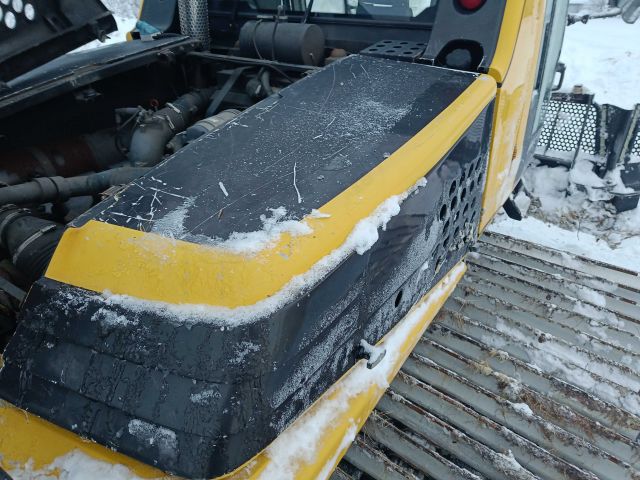 825955-44 Piste machine Prinoth Everest EPS -2003