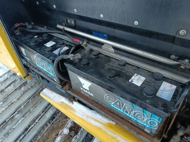 825955-54 Piste machine Prinoth Everest EPS -2003