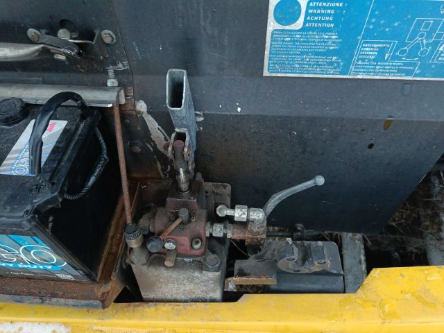 825955-57 Piste machine Prinoth Everest EPS -2003