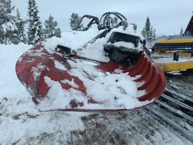 825955-63 Piste machine Prinoth Everest EPS -2003