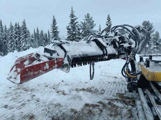 825955-64 Piste machine Prinoth Everest EPS -2003