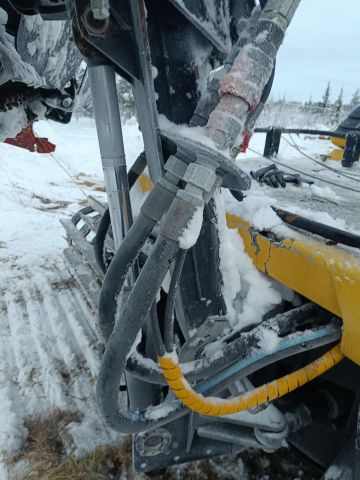 825955-65 Piste machine Prinoth Everest EPS -2003