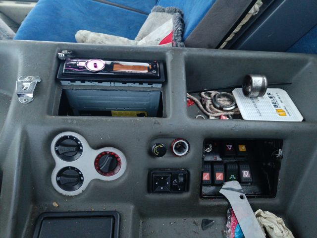 825955-70 Piste machine Prinoth Everest EPS -2003