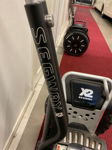 836496-4 Segway X2
