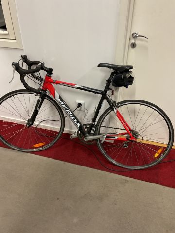 836502-2 Road bike "Merida