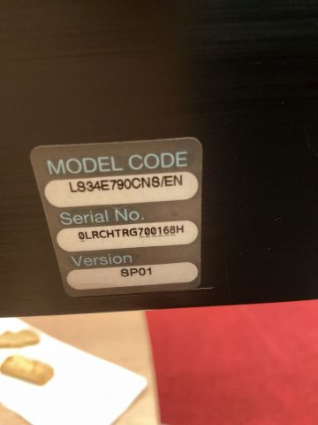 836503-6 Samsung böjd  större datorskärm