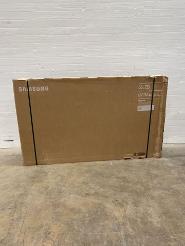 860589-2 65 "4K QLED-TV Samsung QE65Q80AATXXC