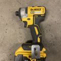 849058-7 Power hand tool 9 pieces of DeWALT with transport cart