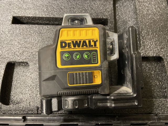 849058-37 Power hand tool 9 pieces of DeWALT with transport cart