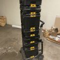849058-2 Power hand tool 9 pieces of DeWALT with transport cart