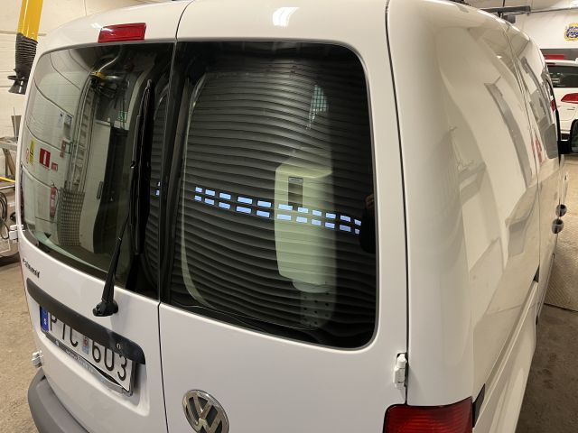860696-10 Volkswagen Caddy, 2007, 68 hp (PTC603)