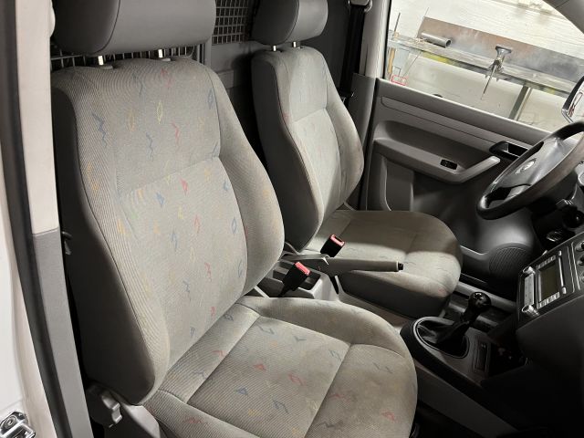 860696-27 Volkswagen Caddy, 2007, 68 hp (PTC603)