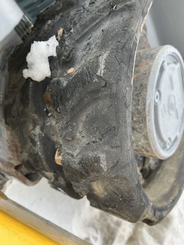 860692-18 BROKK 90 demolition robot with equipment