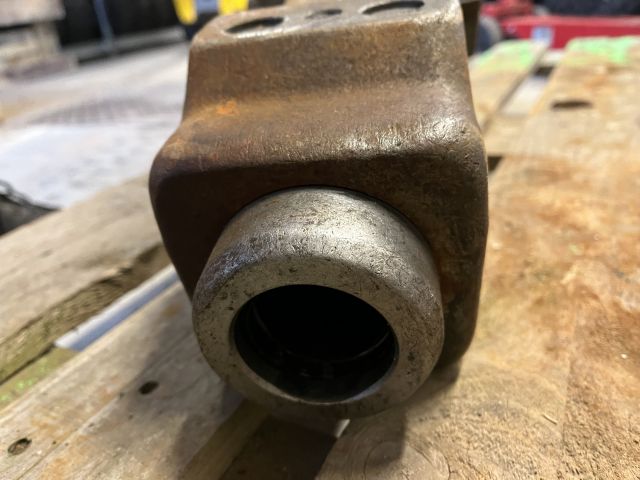 860692-27 BROKK 90 demolition robot with equipment