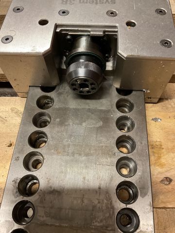 836524-4 Machine vice 3R