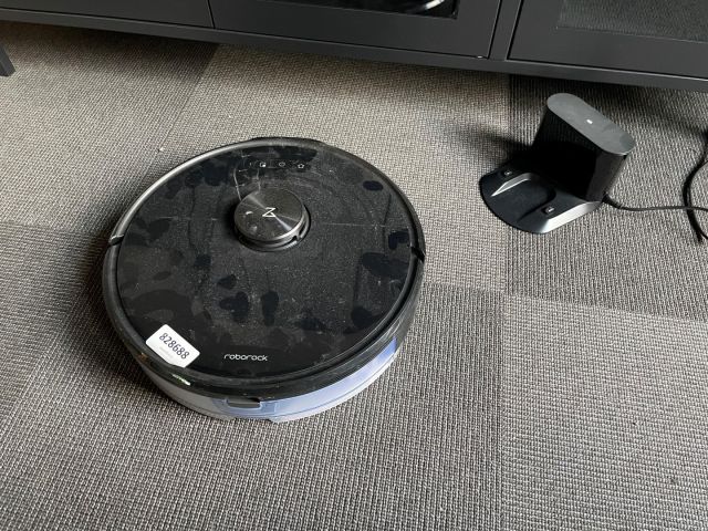 828688-1 Robot vacuum cleaner Roborock S6 MaxV