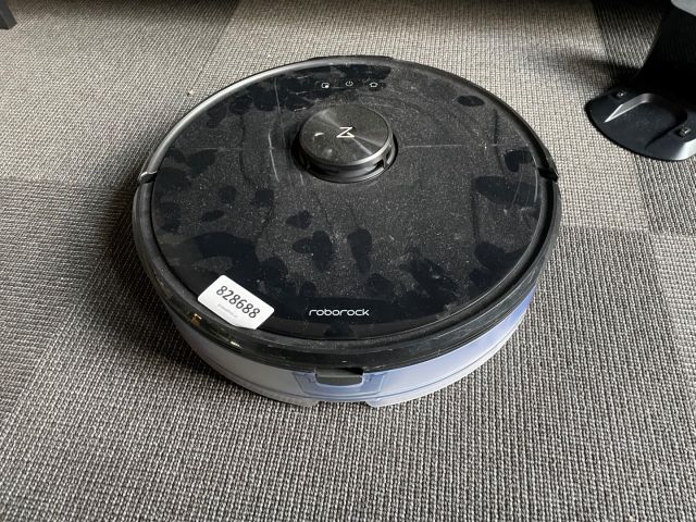 828688-2 Robot vacuum cleaner Roborock S6 MaxV