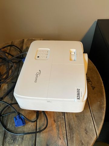 828692-3 Projector Optoma DAEHSSH