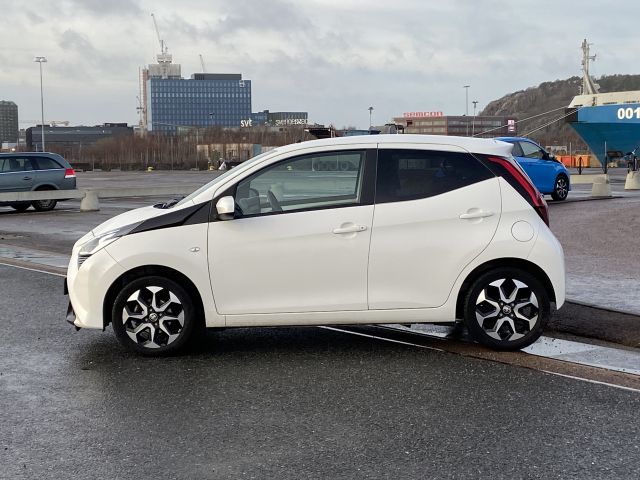 829762-8 Toyota Aygo 1.0 VVT-i Manual (6861mil) -2019