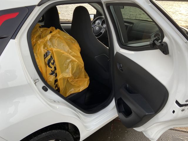 829762-28 Toyota Aygo 1.0 VVT-i Manual (6861mil) -2019