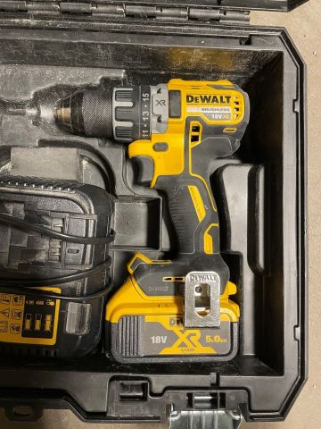 849073-10 Screwdrivers and Multitools DeWalt DCS356 / DCF887 / DCD791