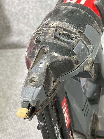 806167-8 Electric diving pistol, Senco F18