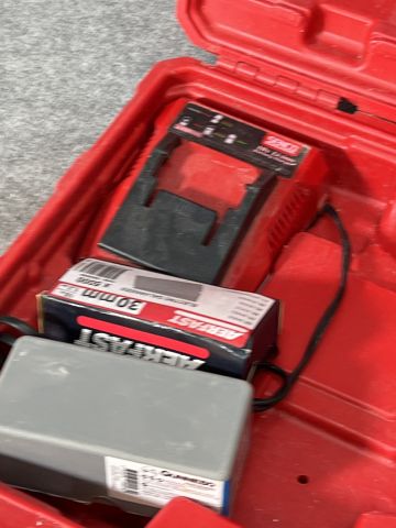 806167-9 Electric diving pistol, Senco F18