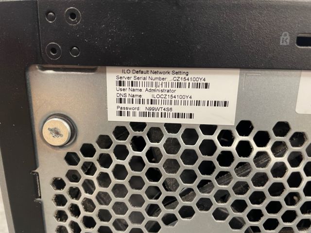 828704-12 NAS / Miniserver Synology DS918 + / HP MicroServer Gen8