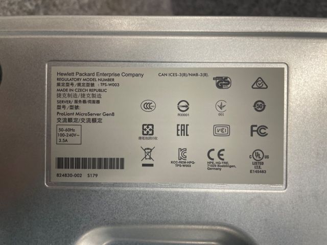 828704-15 NAS / Miniserver Synology DS918 + / HP MicroServer Gen8