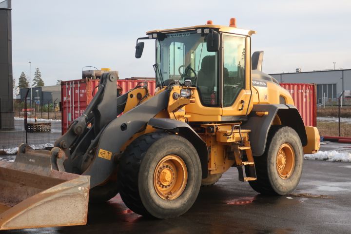 861363-6 Wheel loader, Volvo L90H - 2015