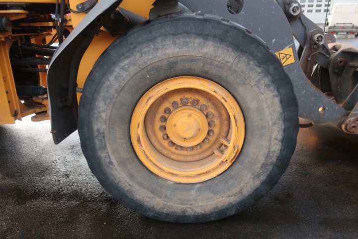 861363-38 Wheel loader, Volvo L90H - 2015