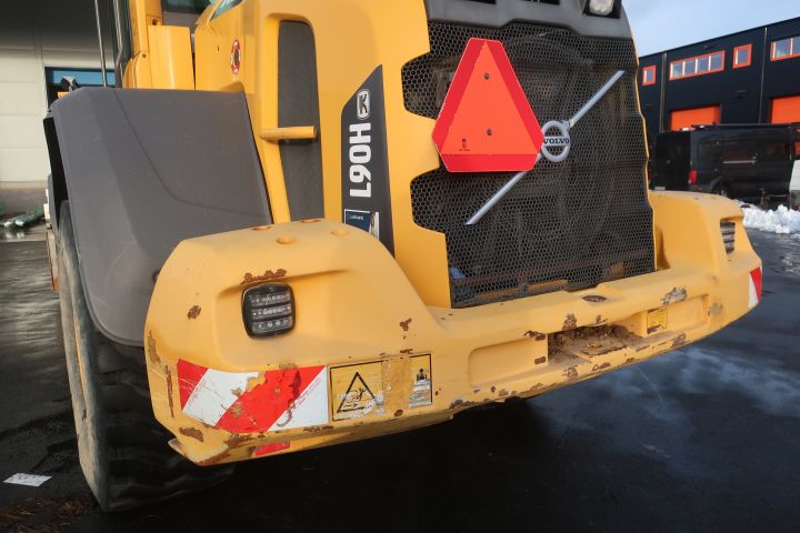 861363-58 Wheel loader, Volvo L90H - 2015