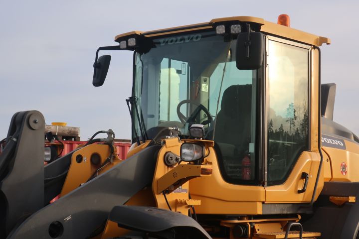 861363-83 Wheel loader, Volvo L90H - 2015