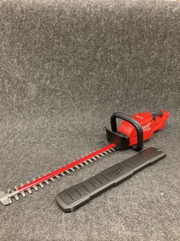 860842-2 Hedge trimmer Milwaukee M18 CHT-0