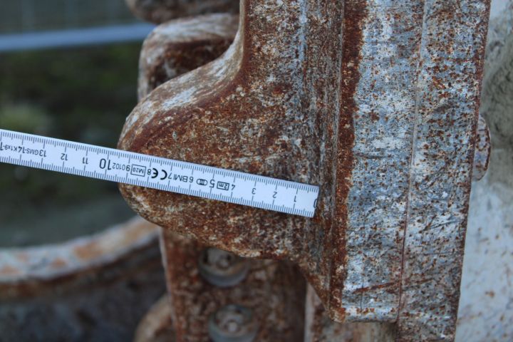 830174-12 Static pulverizer