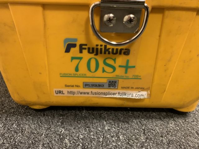 824430-10 Single fiber weld Fujikura 70S + with cap CT 50