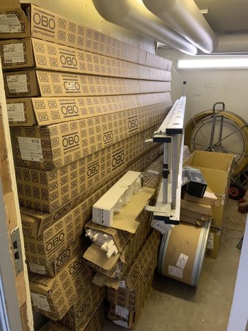 824435-13 Inventory OBO Betterman duct covers, etc. cable reels etc.