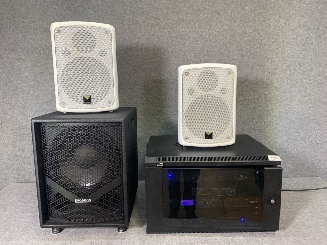 744901-3 Sound system / Rack / Speakers / Bass box