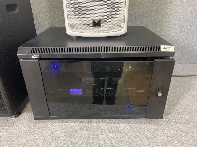 744901-4 Sound system / Rack / Speakers / Bass box