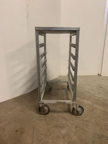 862694-3 Sheet metal trolley for GN1 / 1 sheet metal approx. 60x38x90 cm 6 sheets