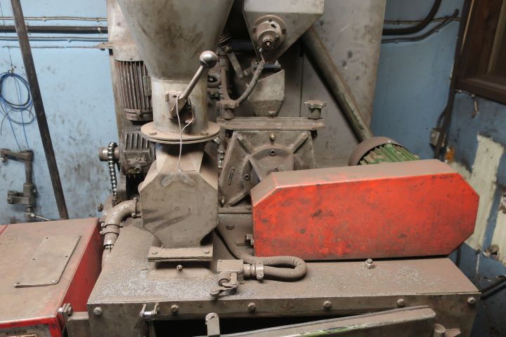 833602-15 Blasting machine, Modena L50