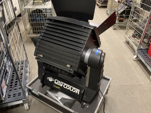 864383-3 Studio Due City Color CC 2500 Architectural Light