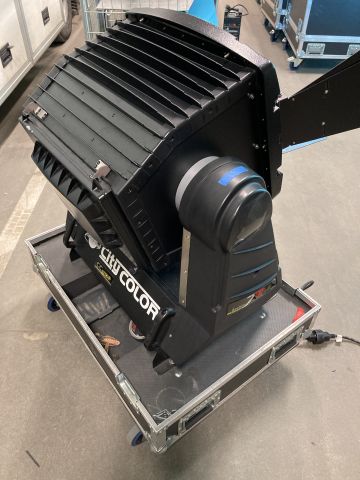 864387-3 Studio Due City Color CC 1800 IP54 Architectural Light