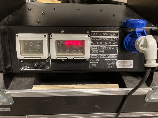 864387-9 Studio Due City Color CC 1800 IP54 Architectural Light