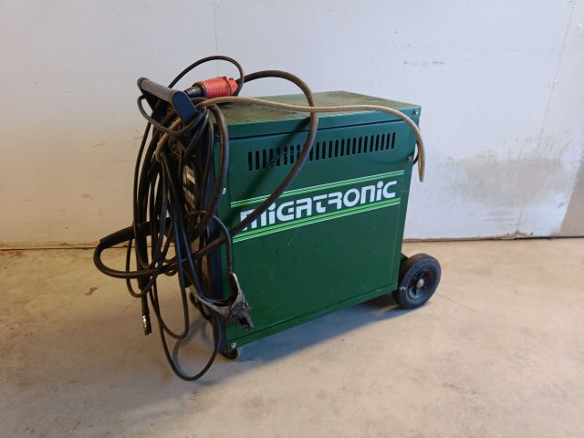 825972-1 Migsvets Mieatronic Automig 180 XE