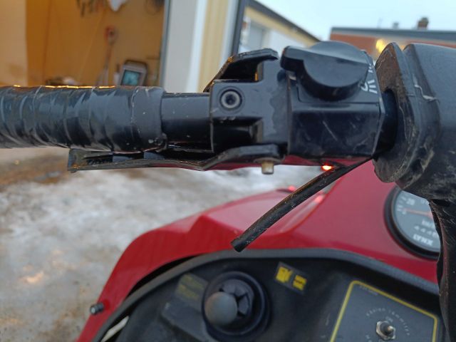 825981-31 Lynx GLX 5900 FC -1995 Reg: AWC679 Repair Object