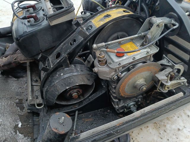 825982-78 Lynx GLX 5900 LTS -1993 Reg: CYZ100 Reparationsobjekt